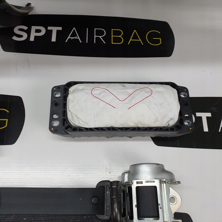 фото №8, Superb 3 iii 3v0 панель консоль подушки ремені подушка безпеки