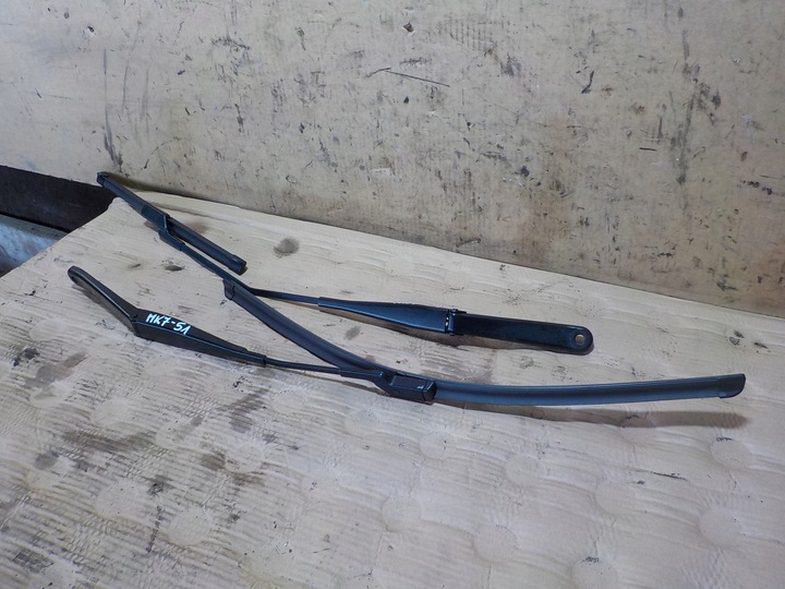 фото №1, Fiesta mk7fl vii 1.2b рычаги дворник