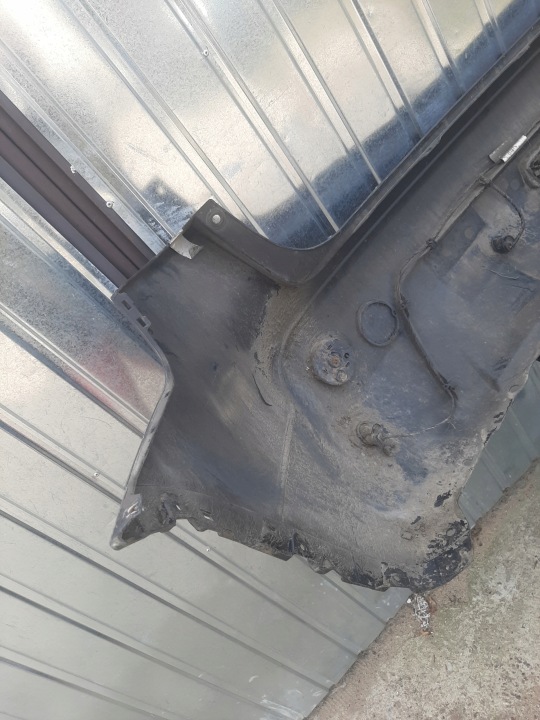 фото №15, Задній бампер pod датчики pdc nissan qashqai i j10 роки 2006-2009