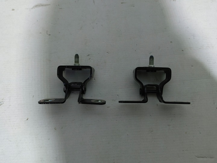 фото №1, Opel frontera c 2024- петлі кришки багажника