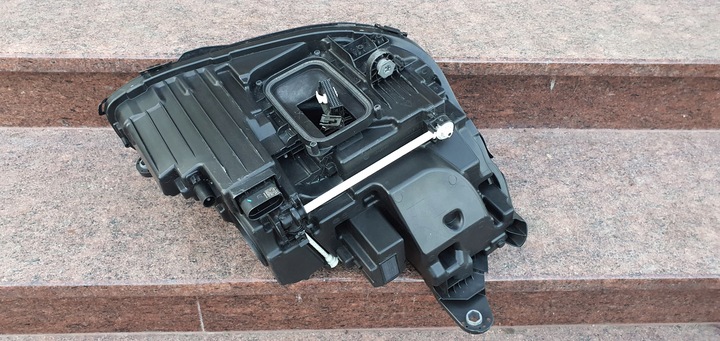 фото №14, Mercedes e клас w213 c238 16-20 лампа передня high performance ліва права