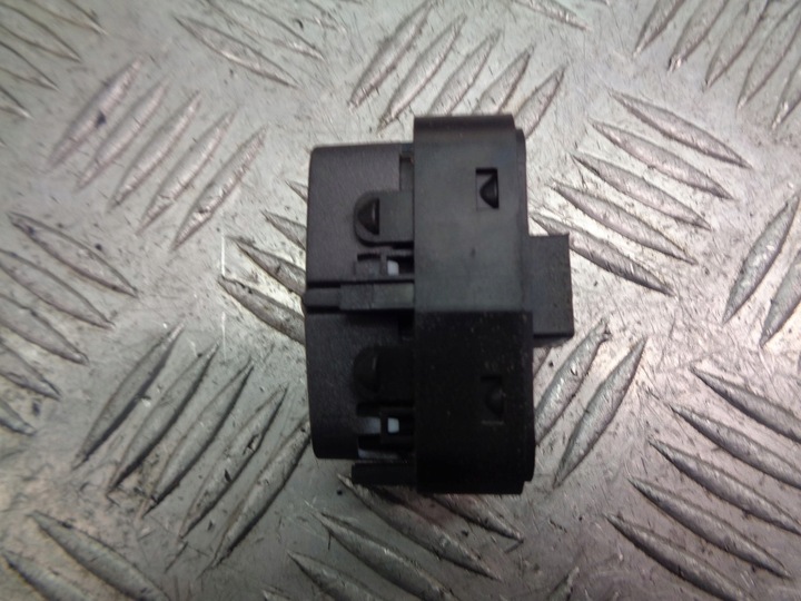 фото №3, Кнопка блокировка asr дверь fiat croma ii