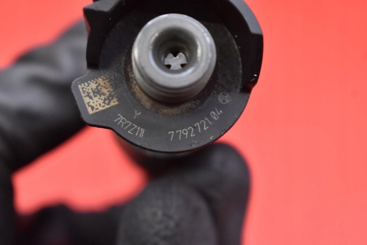 фото №14, Форсунка инжектор тест 7792721 bmw e60 e61 3.0 d 03-07