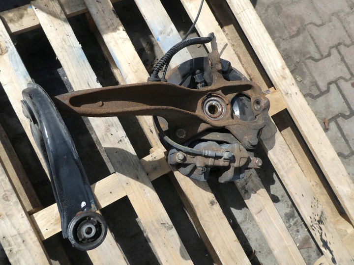 фото №5, Vw amarok поворотный кулак правая передняя 2h6407258