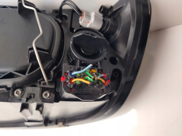 фото №7, Volvo v50 s40 ii 04r- фара передня праве перед права передня