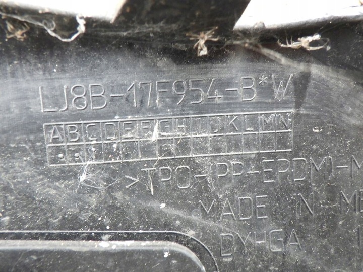 фото №9, Ford mustang mach-e 21- бампер накладка спойлер задній