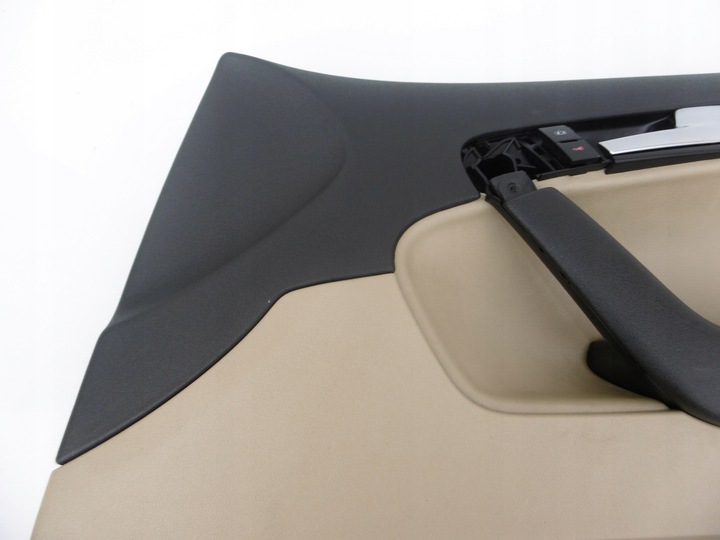 фото №8, Боковина обивка дверь правые перед 5d audi a3 8p