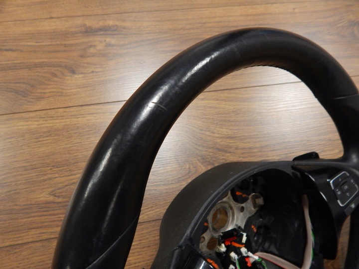 фото №9, Vw touareg 7p6 - кермо нагрівання пелюстки r-line