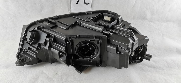 фото №8, Audi q5 80a полный led левый 80a941033 фара лампа