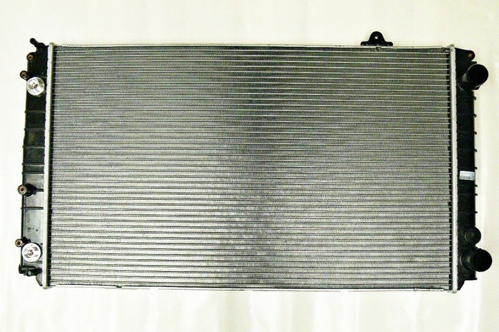 фото №1, Радіаторів води audi a8 94-