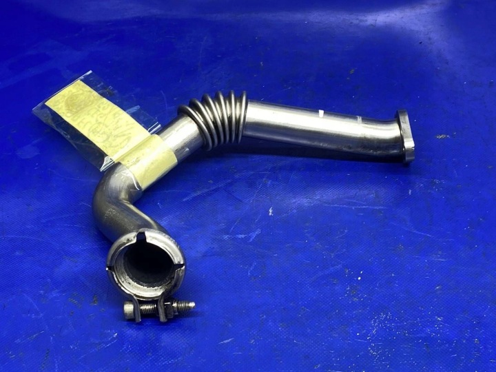 фото №6, Трубка  трубка egr audi a3 s3 8p 03l131521a 2.0 tdi cfg