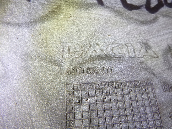 фото №13, Бампер задній dacia logan рестайлінг 0v369 / ov369 2009r.