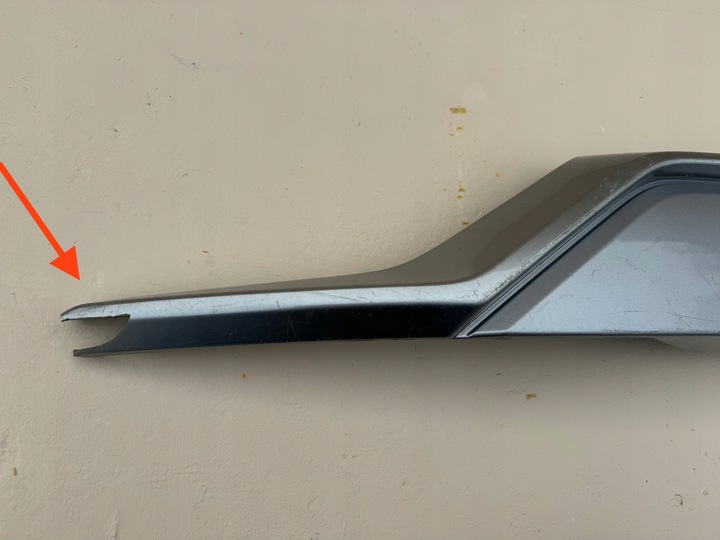 фото №2, Toyota rav4 v 5 19r- накладка накладка кришки зад задня 76801-42240