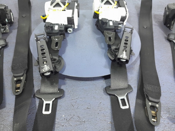 фото №9, Mercedes e w213 ремені безпеки do regenercji 4 szt a2138600701