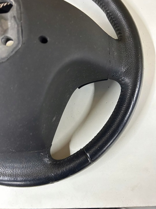 фото №10, Руль кожаный многофункциональная volvo v50 s40 ii