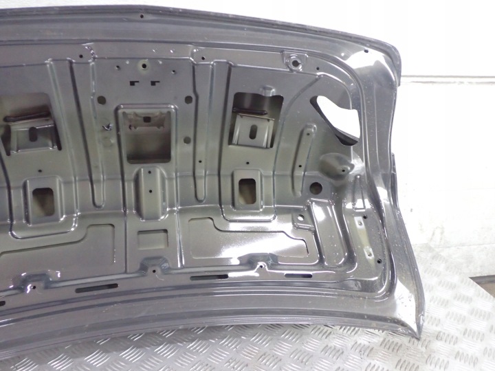 фото №8, Opel astra j 4 iv z190 sedan крышка крышка багажника 10745