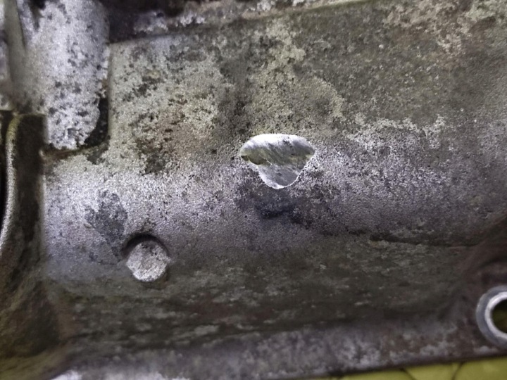 фото №5, Fiat grande punto 1.2 крышка клапанов 1017031