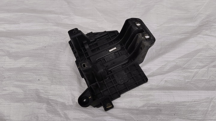 фото №5, Основание акумулятора hyundai ix35 kia sportage iii 37150-2s000