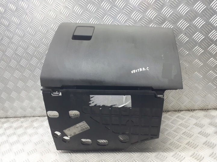 фото №1, Бардачок opel vectra c 1.9 cdti 13151872