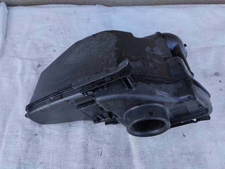 фото №6, Труба резонатор повітря peugeot 308 t7 3008 i 1.6 vti 9656237880