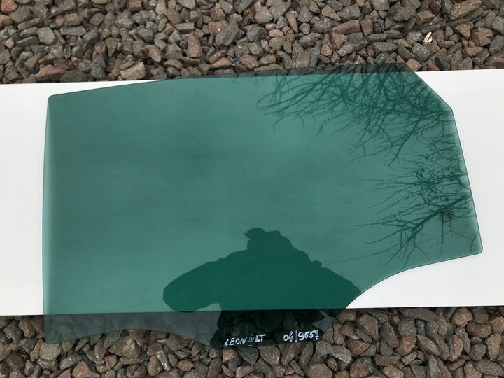 фото №1, Seat leon 3 iii 5f cupra левая стекло зад 12-