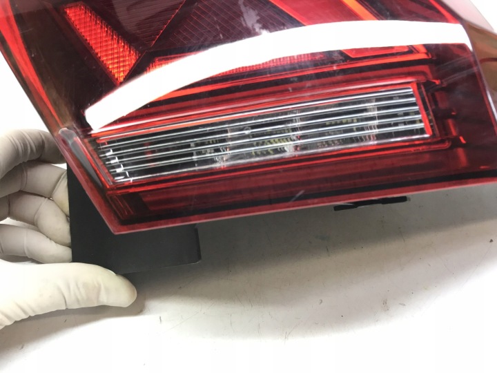 фото №6, Vw tiguan 5na фара правая зад iq light led 5na945208j