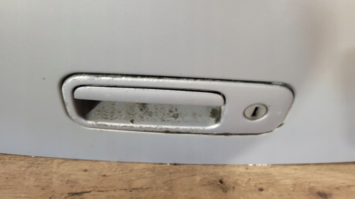 фото №5, Крышка багажника vw golf 4 iv hb lb7z серебряная