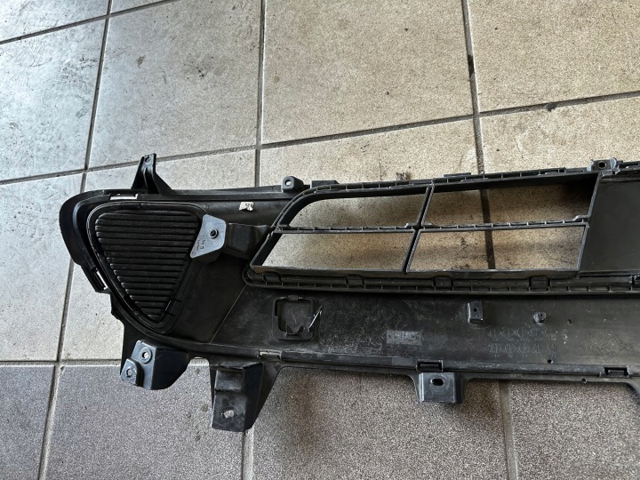 фото №10, Kia sorento iii gt решётка бампера 86561-c5510 оригинал
