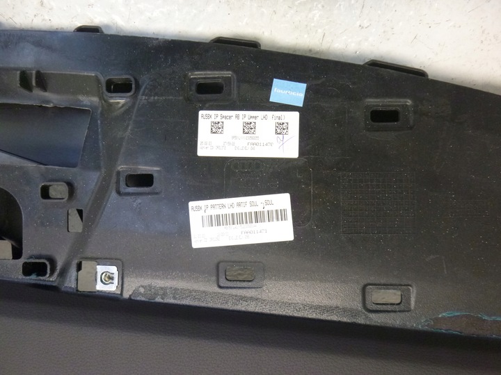 фото №10, Audi a6 a7 4k панель rodzielcza капот чёрная новая