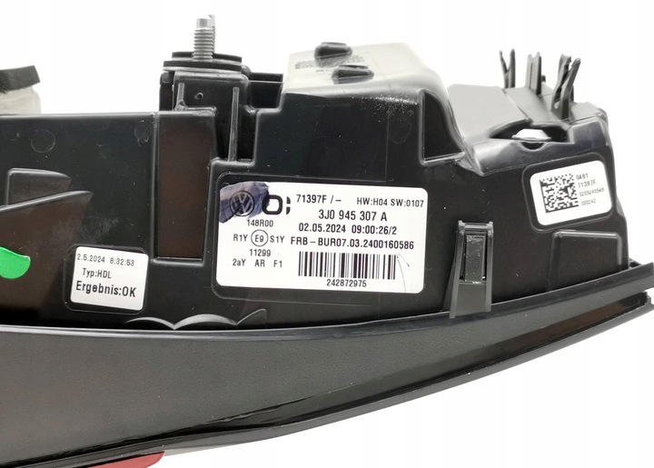 фото №10, Накладка крышки зад задняя багажника vw passat b9 3j0945307a новая org