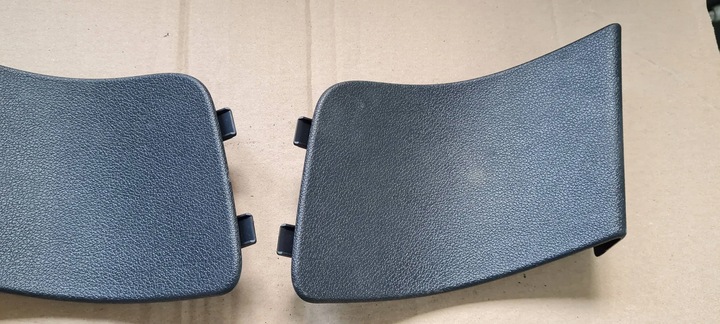 фото №1, Q5 8r заглушка захист кришки багажника ліва права