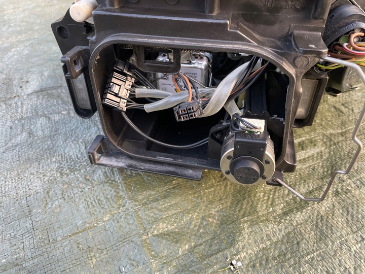 фото №8, Фара правий лампа перед ксенон ксенон керована 3c0941751g vw passat b6