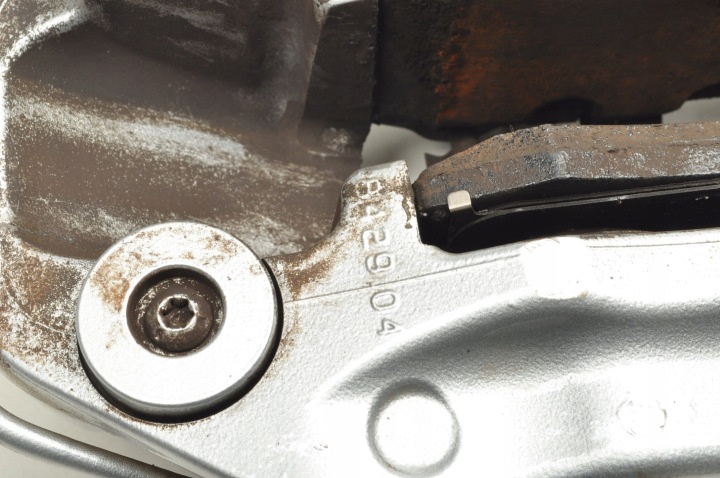 фото №11, Aston martin vantage 4.7 v8 суппорт тормозной правое зад brembo 8429.04