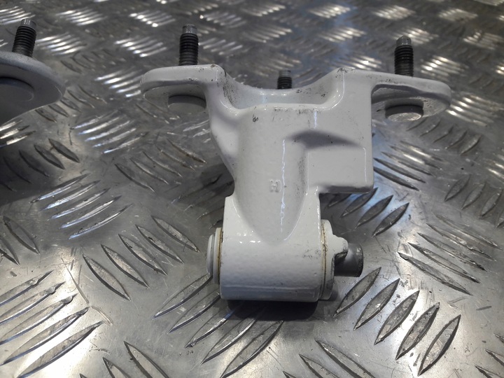 фото №7, Mercedes gle w166 петля дверь 1710 1709