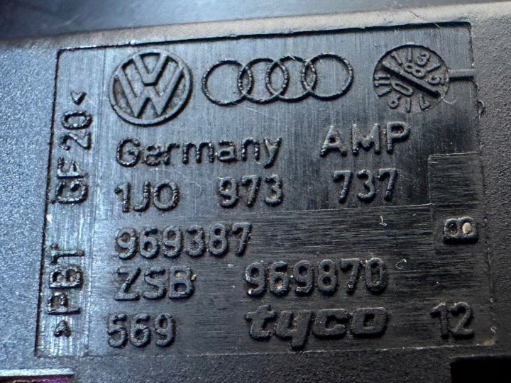 фото №5, Vw skoda seat роз'єм штекер з'єднувач 1j0973837 1j0973737