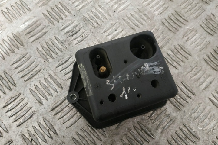 фото №8, Бак повітря opel signum 46845905 1.9l дизель 110kw 2005