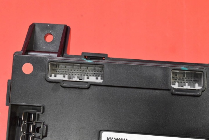 фото №11, Блок комфорту оригінал (блоки керування бортовою мережею) 1010907-00-d tesla модель s p85d awd 12-20
