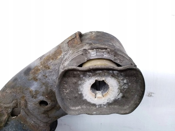 фото №6, Audi a8 s8 d4 4h 2013 рама допоміжна задня