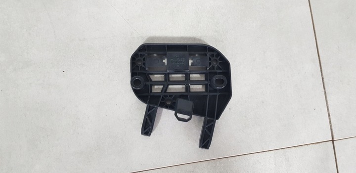 фото №1, Mercedes w246 тримач кронштейн замка двері правий a2467230114