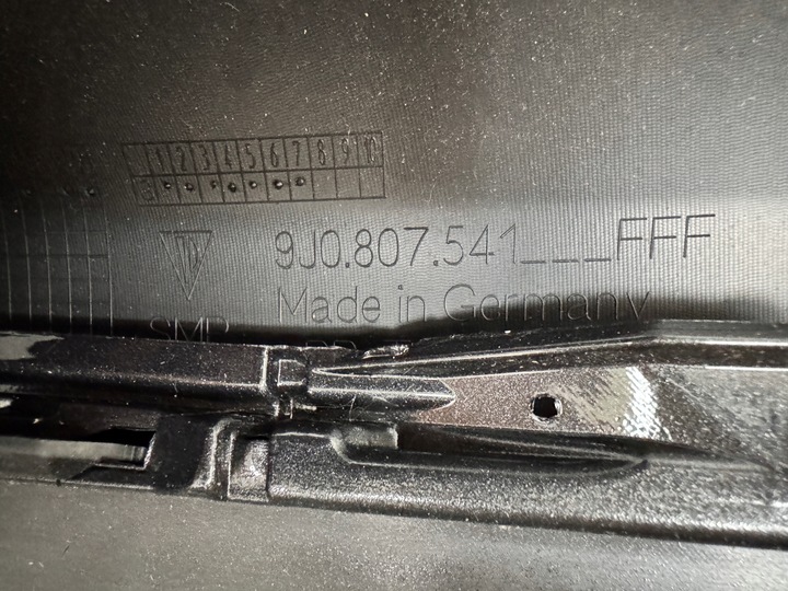 фото №12, Porsche taycan 9j0 turbo s бампер переднє оригінальний новий