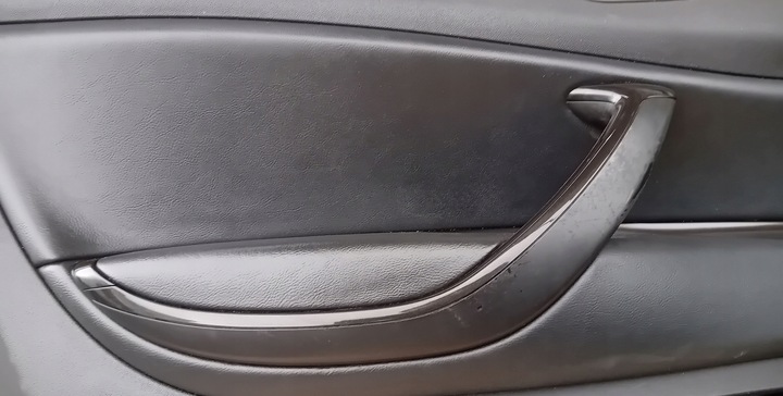 фото №7, Боковина обивка дверь левый перед чёрная кожа citroen c5 iii x7 eu