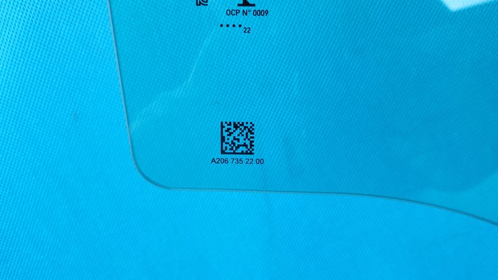 фото №3, Mercedes w206 c200 22r стекло дверь правые зад a2067352200