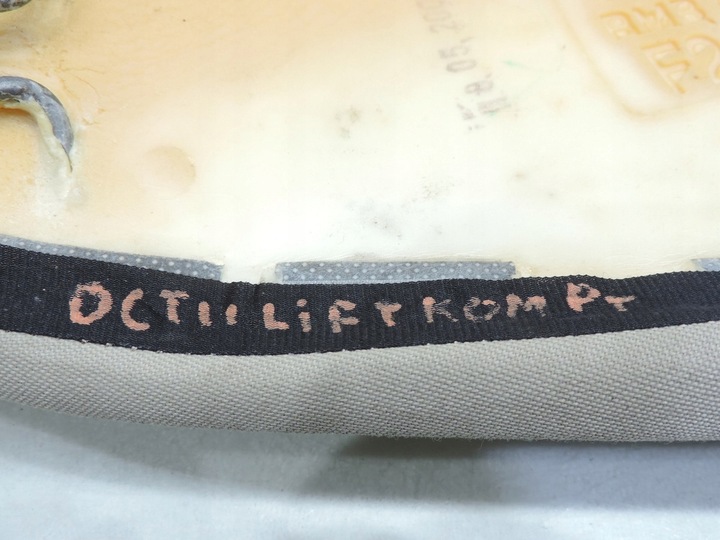 фото №6, Боковина сидіння праві зад skoda octavia ii універсал