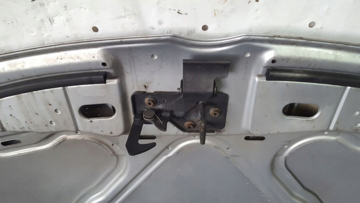 фото №8, Капот vw polo 9n la7w