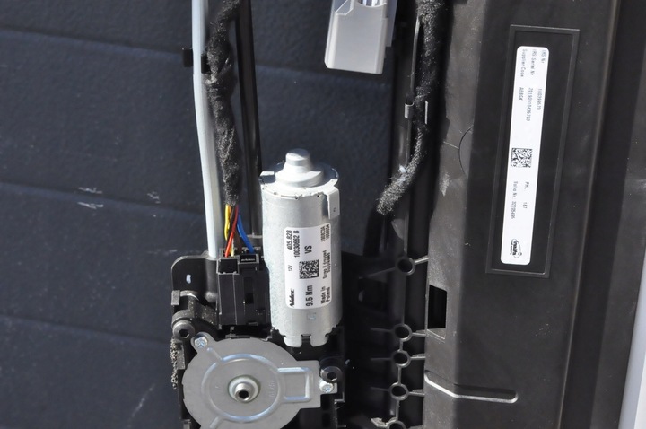 фото №10, Volvo xc90 ii xc60 s90 v90 s60 v60 люк 32205495 405.828