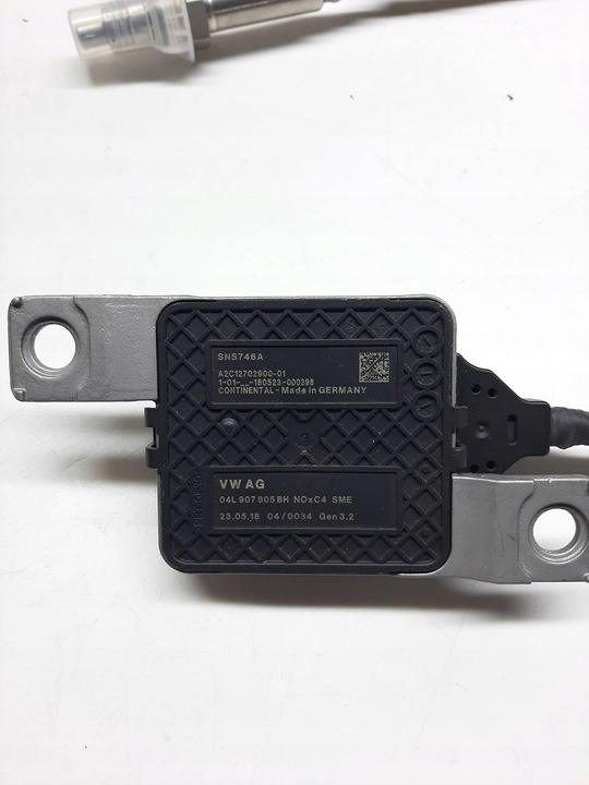фото №8, Датчик nox volkswagen 04l907805bh 04l907807bh
