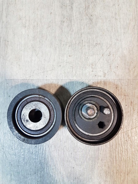 фото №3, Ролик натягувач audi a8 d2 2.5tdi