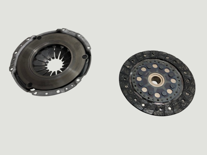 фото №11, Nissan qashqai i j10 2.0 141km 2007-2013 сцепление диск прижим 225 mm