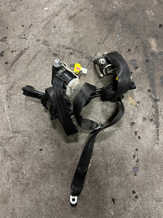 фото №1, Vw passat b6 pas безопасности правые левый комплект 3c1857705f 3c1857706f