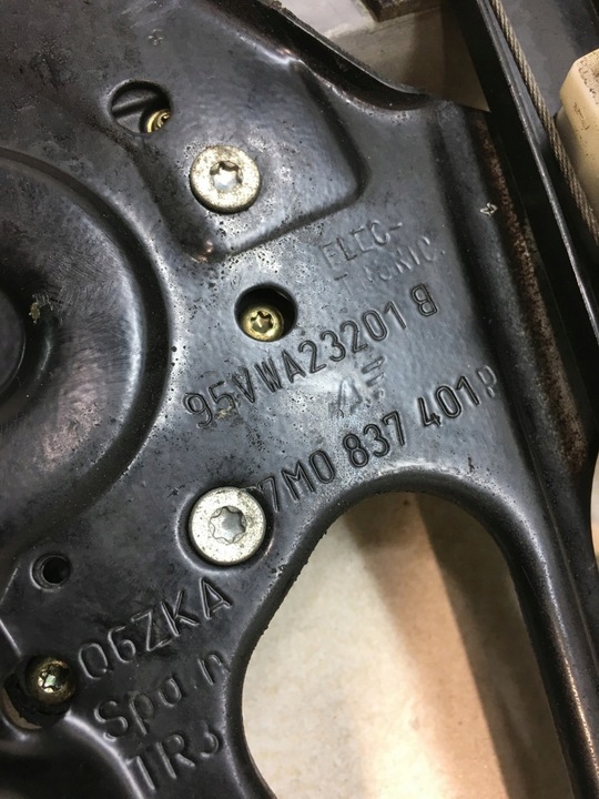 фото №10, Подъемник стекла левый перед galaxy i 7m0959801a 7m0837401p